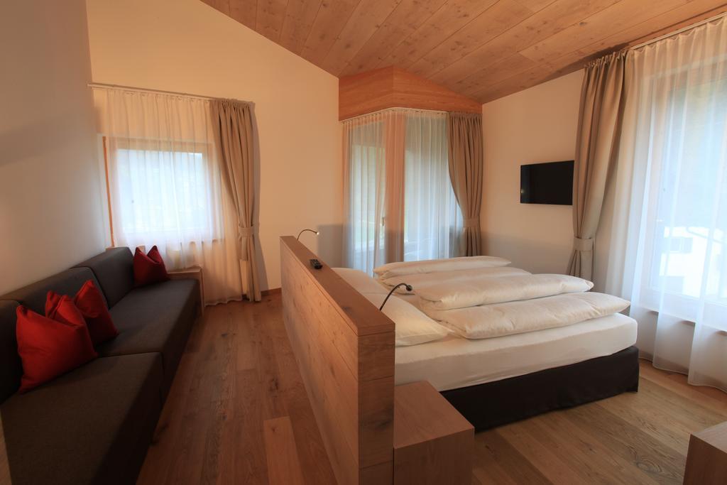 Bed and Breakfast Garni Tramans Selva di Val Gardena Camera foto