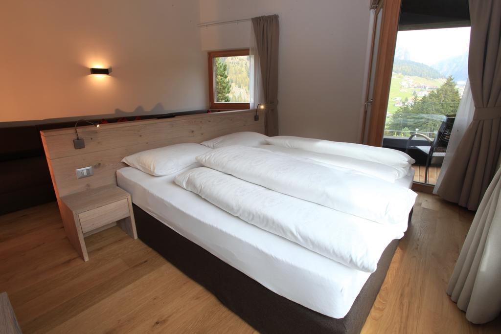 Bed and Breakfast Garni Tramans Selva di Val Gardena Camera foto