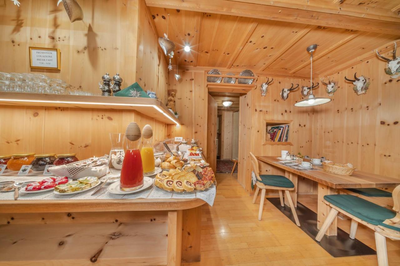 Bed and Breakfast Garni Tramans Selva di Val Gardena Esterno foto