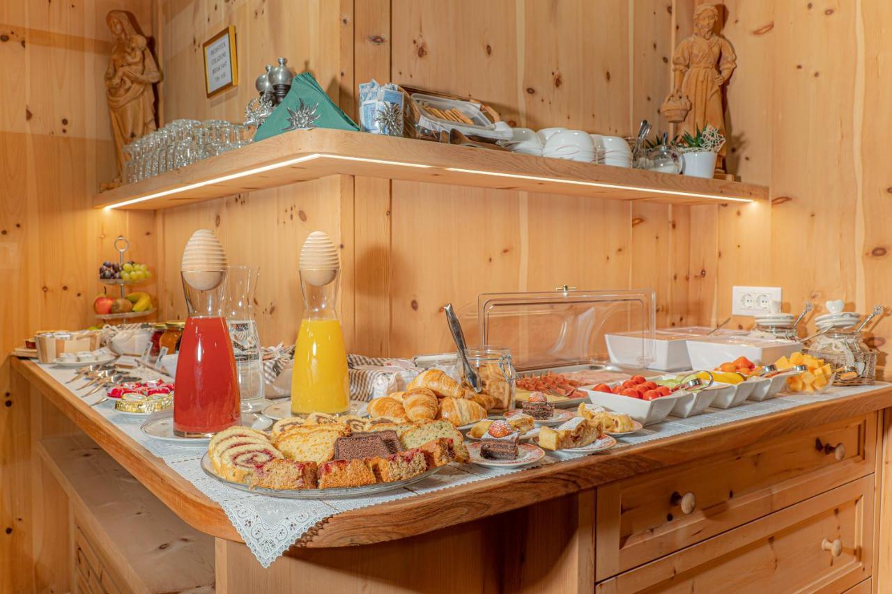 Bed and Breakfast Garni Tramans Selva di Val Gardena Esterno foto