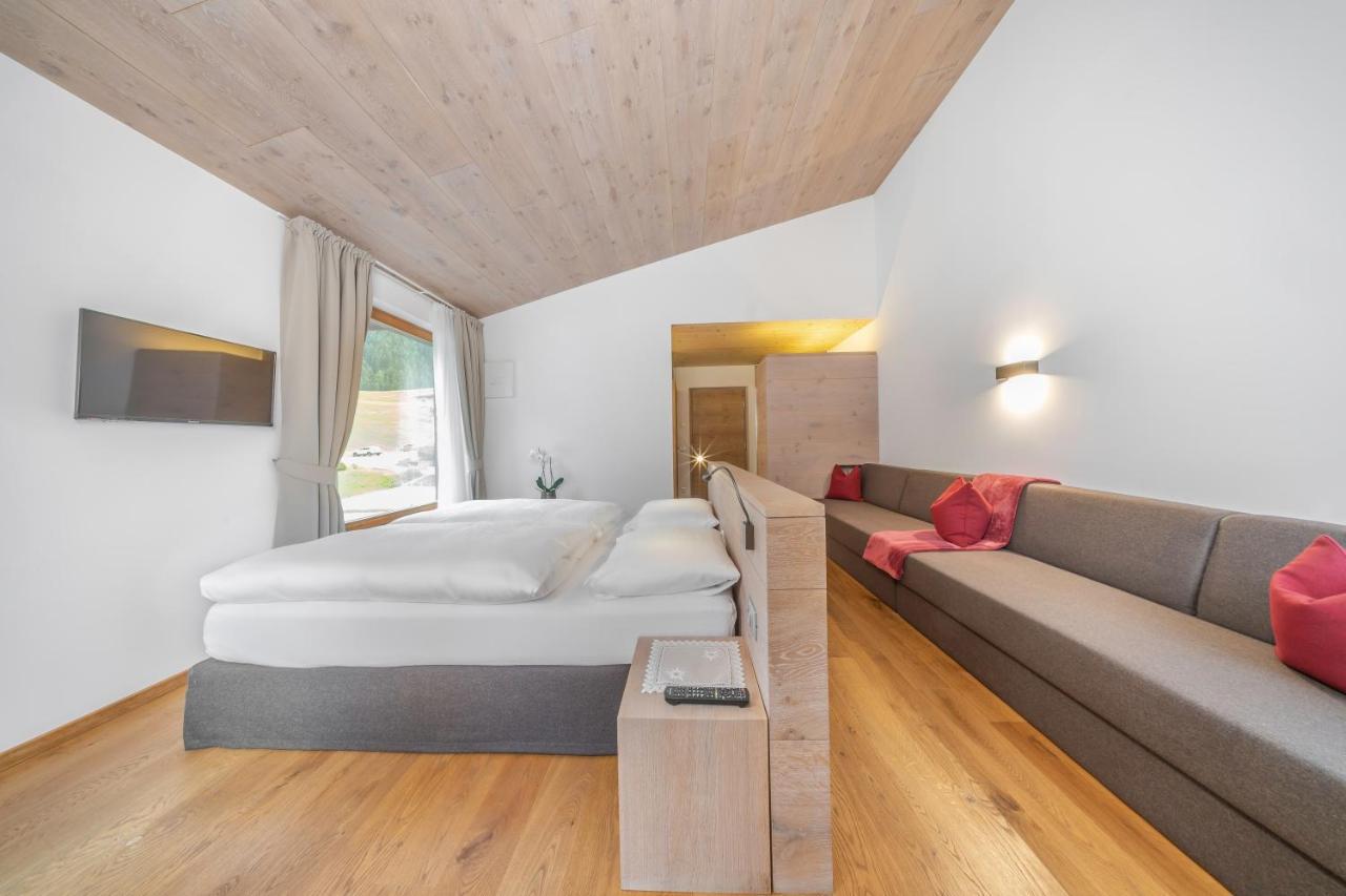 Bed and Breakfast Garni Tramans Selva di Val Gardena Esterno foto